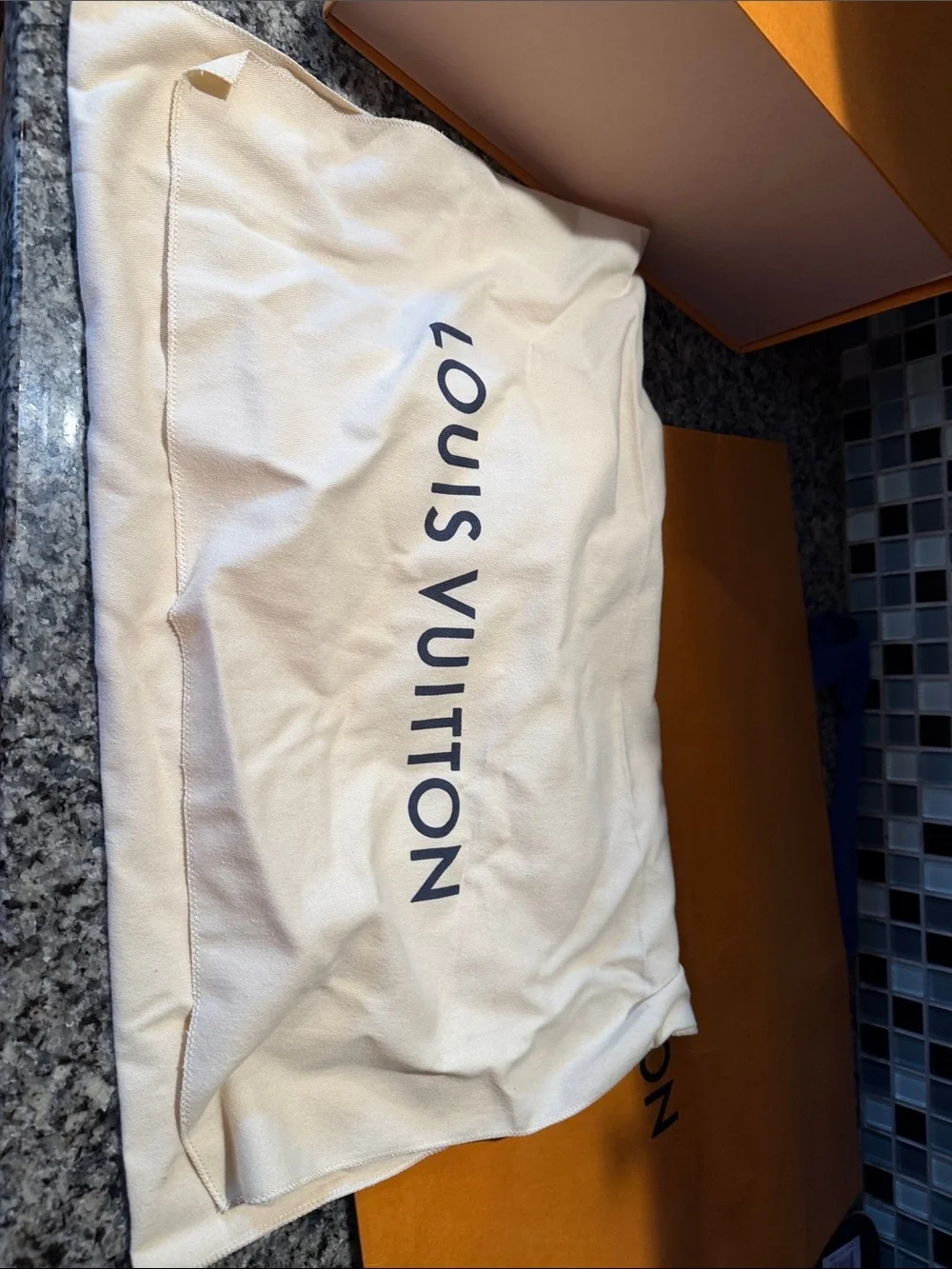 Louis Vuitton louis vuitton